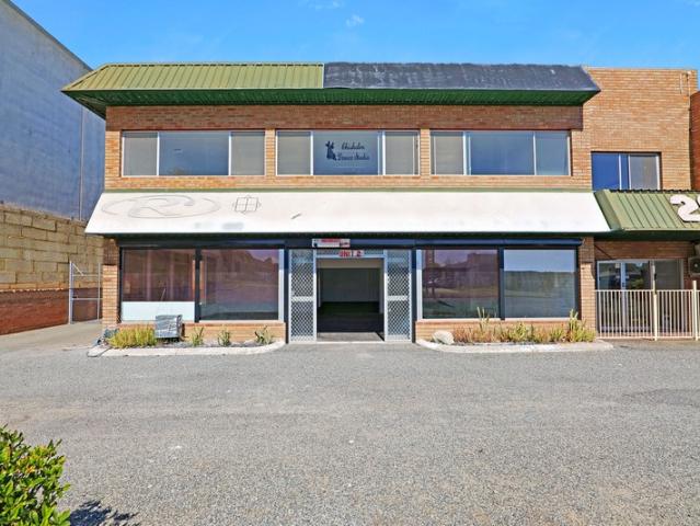 Retail for rent in Wangara, Western Australia