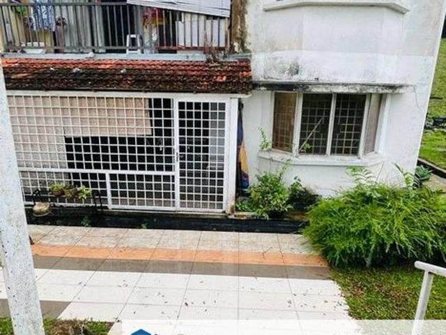 Condominium for sale in Langat, Selangor