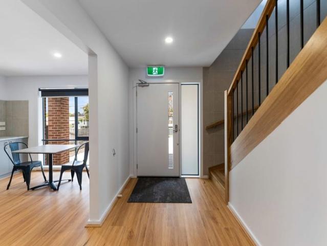 Granny Flat for rent in Camerons Creek, Victoria
