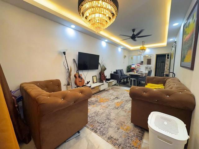 Apartment for sale in Sungai Buloh, Petaling