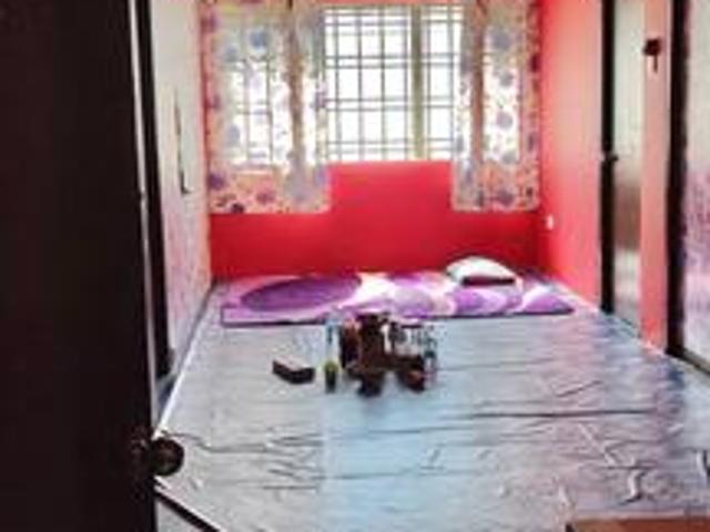 Flat for sale in Saujana, Selangor