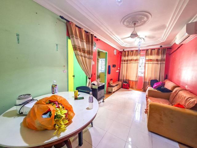Flat for sale in Bandar Saujana Putra, Kuala Langat