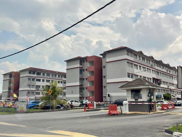 Flat for sale in Saujana, Selangor