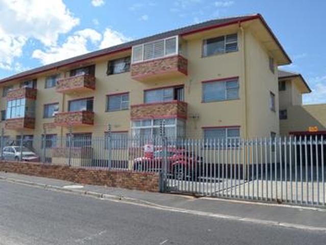 Apartment for sale in Parow, Western Cape