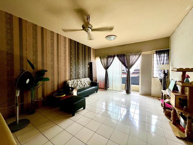 Apartment for sale in Kajang, Langat