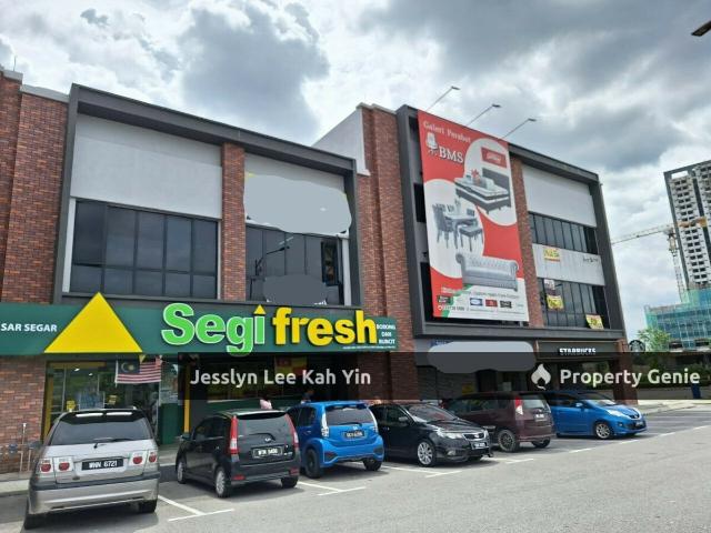 Shop for rent in Kajang, Langat
