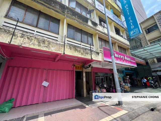 Shop for rent in Country Heights Damansara, Kuala Lumpur