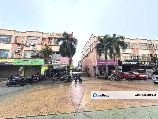 Shop for sale in Kajang, Langat