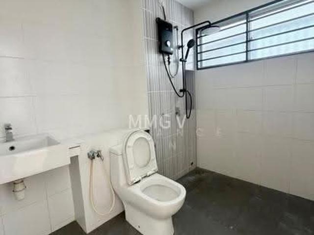 Shop for rent in Hulu Selangor, Selangor