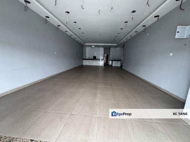 Shop for rent in Petaling, Alam Impian
