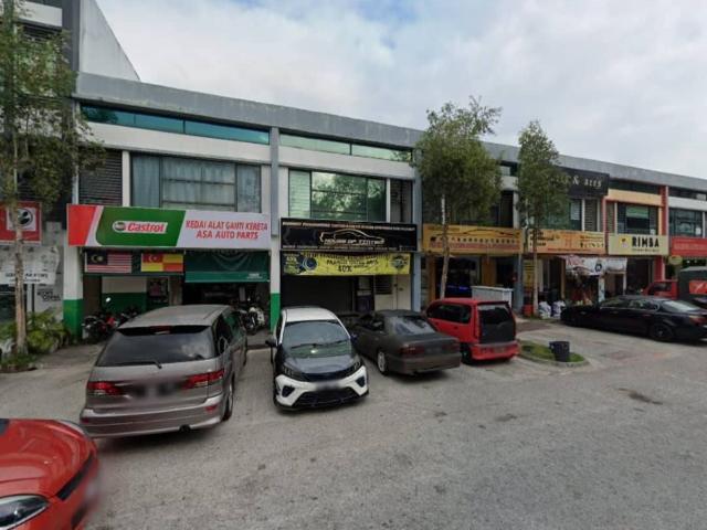 Shop for rent in Alam Impian, Selangor