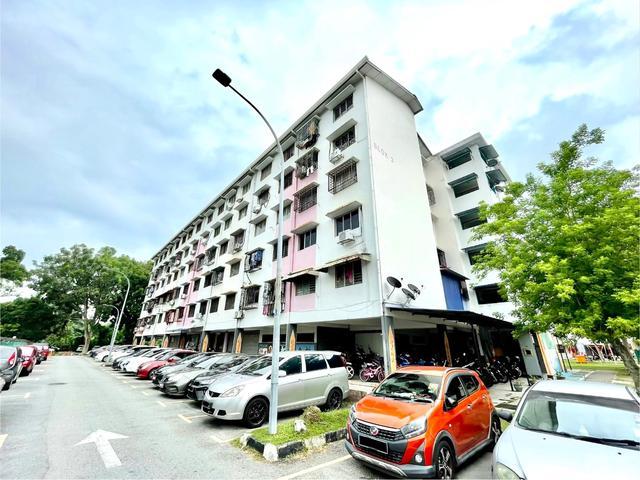 Apartment for sale in Petaling, Alam Impian