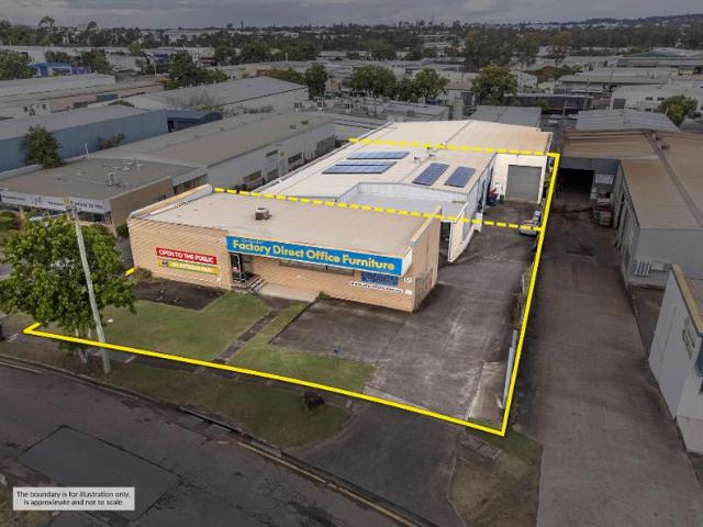 Warehouse for rent in Toombul, Queensland