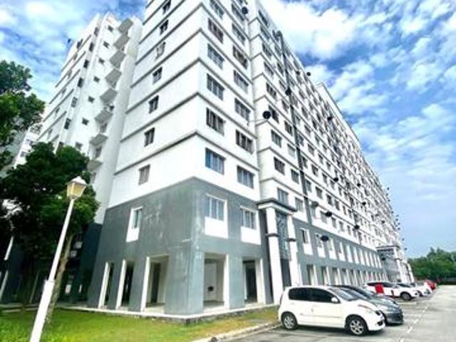 Apartment for sale in Kajang, Langat