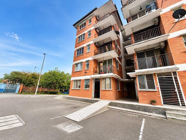 Apartment for sale in Petaling, Alam Impian
