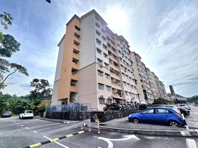 Condominium for sale in Langat, Selangor