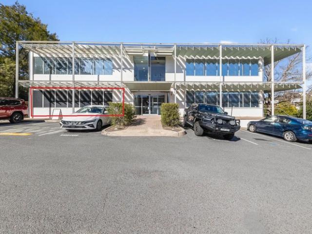 Office for sale in Canberra, Australian Capital Territory