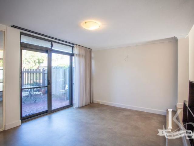 Granny Flat for rent in Highgate, Western Australia