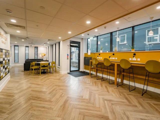 Studio for rent in Falmouth, Cornwall