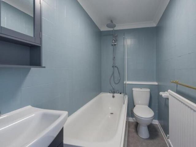 Flat for rent in Cat Hill