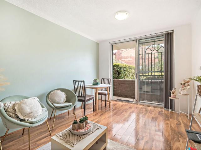 Granny Flat for rent in Sydney, New South Wales