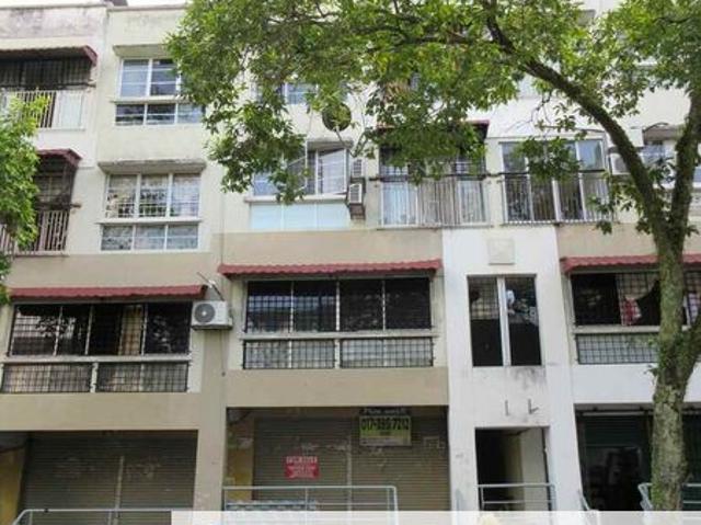 Shop for sale in Petaling, Damansara Damai