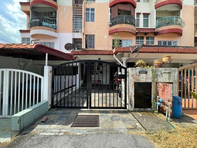 Townhouse for sale in Kajang, Langat