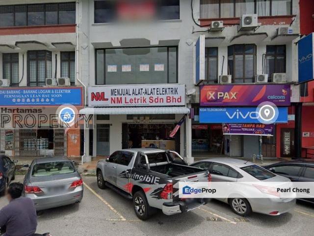 Shop for rent in Petaling, Alam Impian
