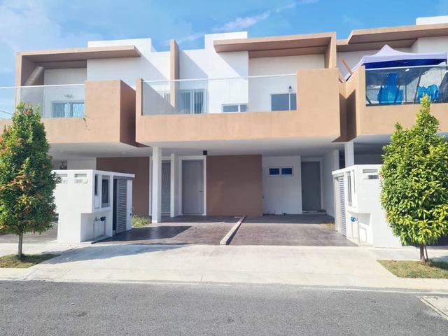 Townhouse for sale in Kajang, Langat