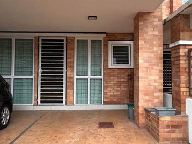 Townhouse for rent in Kajang, Langat