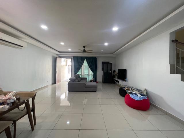 Townhouse for sale in Kajang, Langat