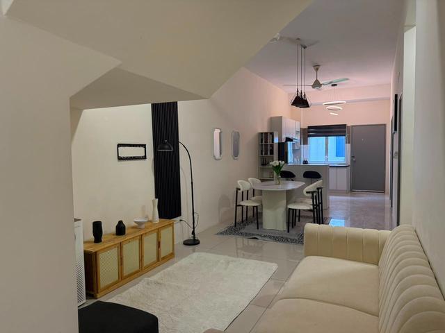 Townhouse for rent in Selangor