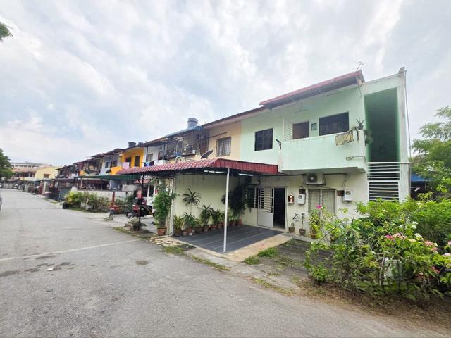 Townhouse for sale in Selayang, Selangor