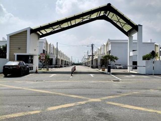 Flat for sale in Wellesley, Penang