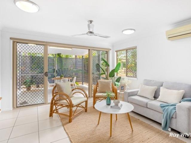 Townhouse for sale in Taranganba, Queensland