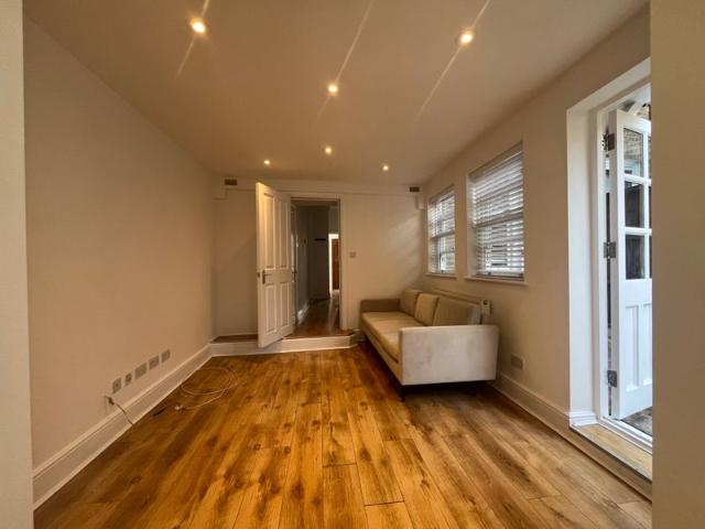 Apartment for rent in Finchley, Greater London