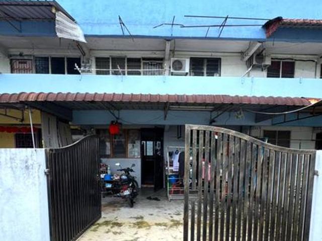 Flat for sale in Bukit Ledang, Johor