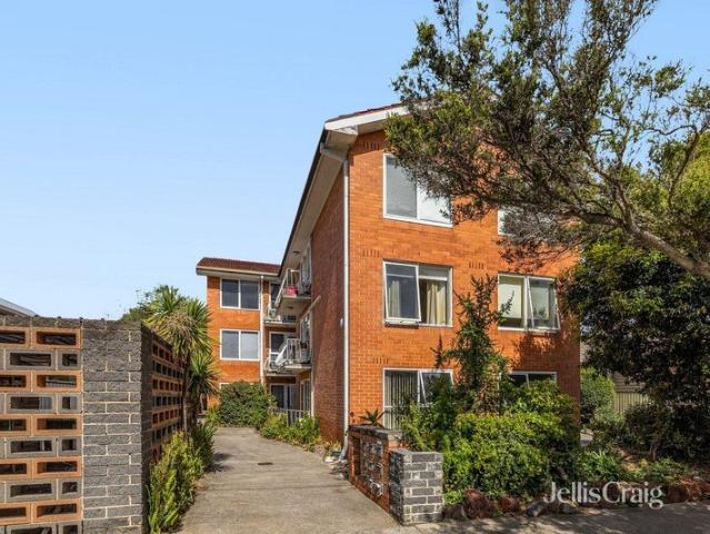 Apartment for rent in Newport, Melbourne