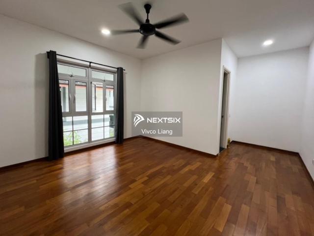 Shop for rent in Country Heights Damansara, Kuala Lumpur