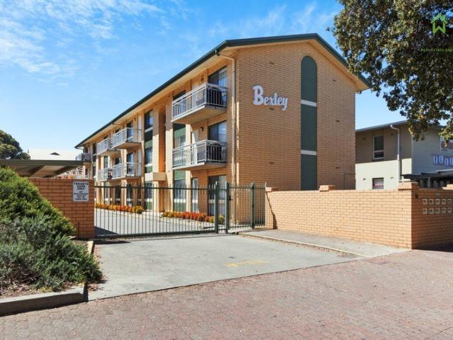 Apartment for rent in Glenelg, Adelaide