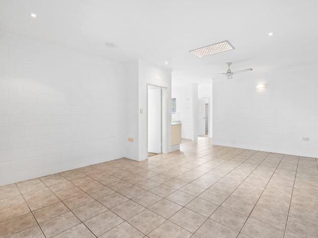 Apartment for sale in Manunda, Queensland