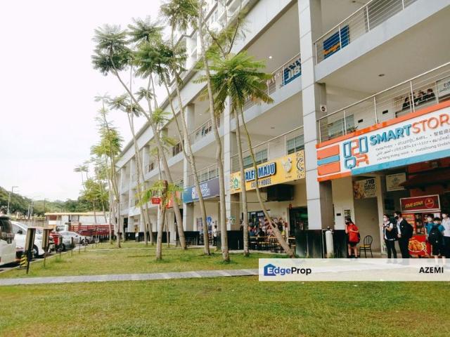 Shop for rent in Petaling, Subang Jaya