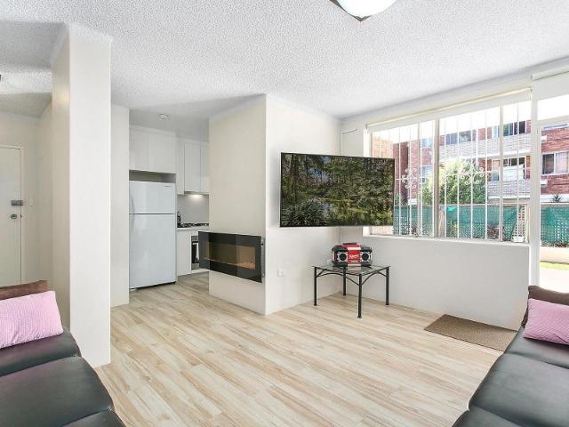 Apartment for rent in Eastlakes, Sydney