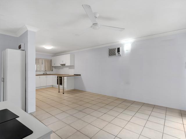 Apartment for sale in Cairns North, Queensland