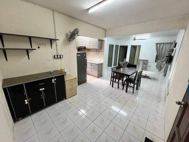 Apartment for sale in Petaling, Damansara Damai