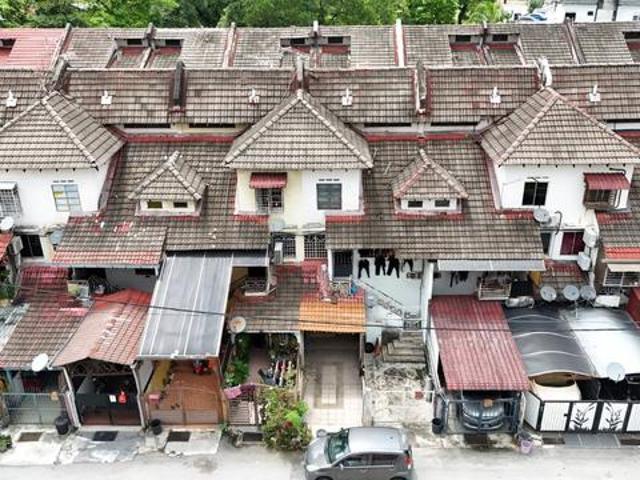 Townhouse for sale in Langat, Selangor
