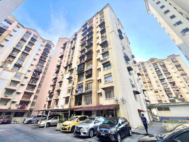 Apartment for sale in Petaling, Subang Jaya