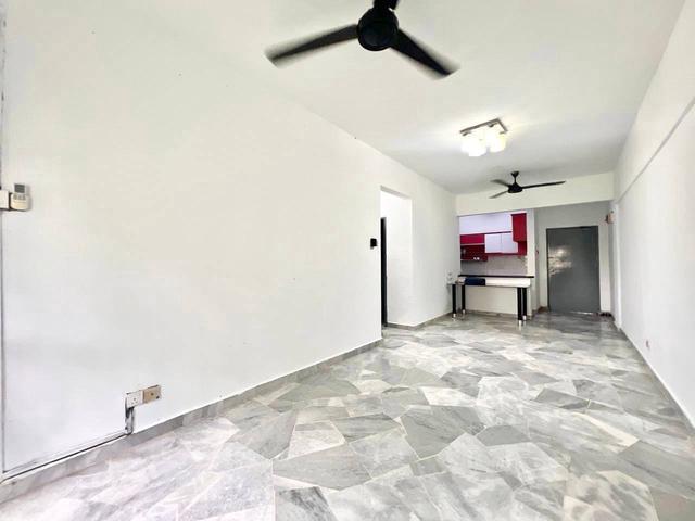 Apartment for sale in Kajang, Langat