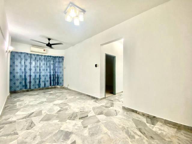 Apartment for sale in Kajang, Langat