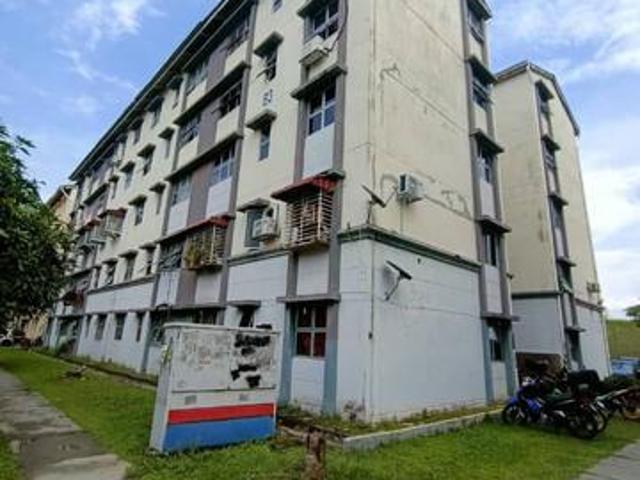 Flat for sale in Kajang, Langat